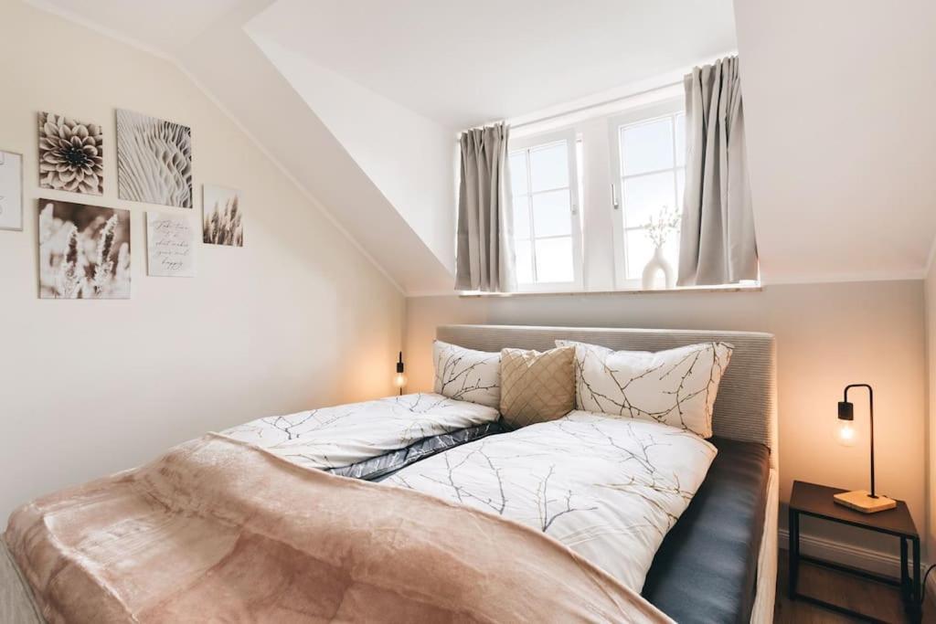 Tip! Toplage In Dresden! Moderne 100 Qm Ferienwohnung Fuer Familien Und Kleine Gruppen Exterior photo